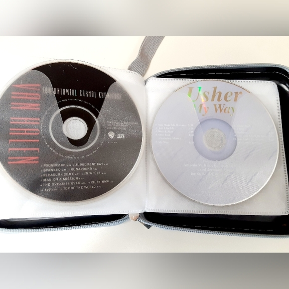New CD Case With 30 Used CDs Included - Picture 15 of 16